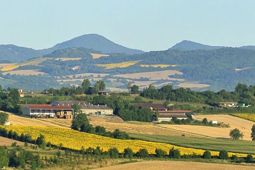 Découvrez les montagnes d'Auvergne