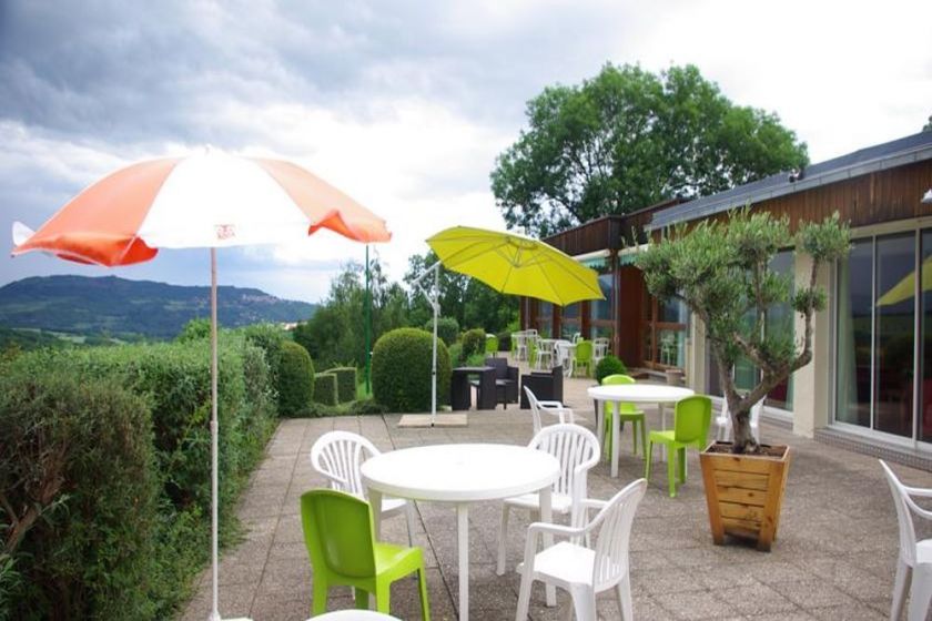 Admirez le panorama depuis votre terrasse