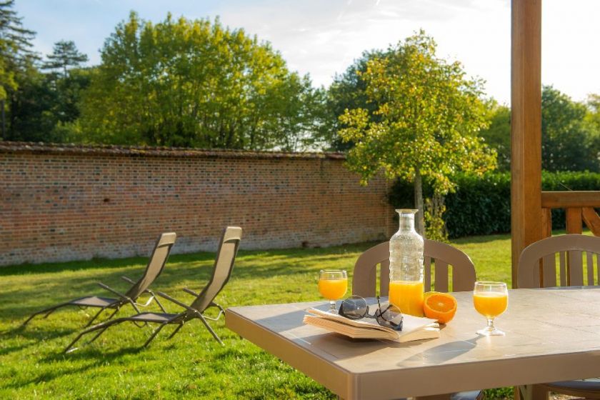 Profitez de repas sur votre terrasse privative