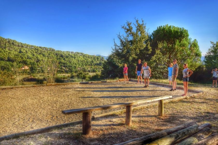 Terrain de pétanque
