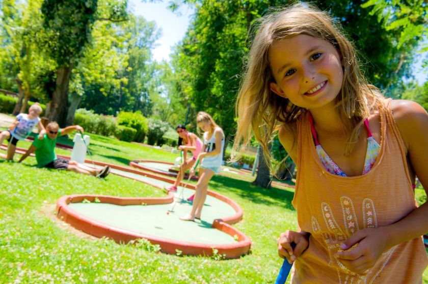 Minigolf en famille