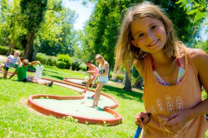 Minigolf en famille