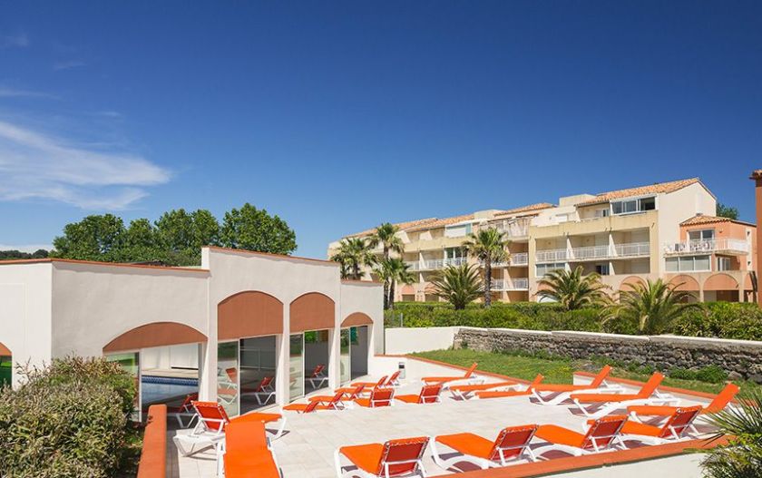 Palmyra golf piscine