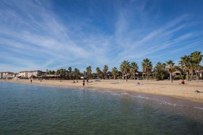 Plage à 200 mètres de la résidence !