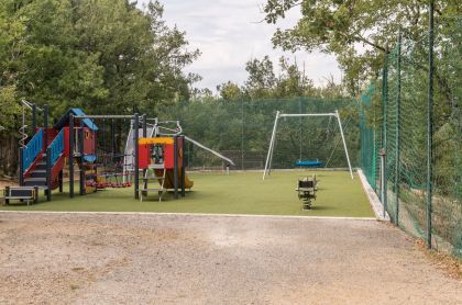 L'aire de jeux pour enfants