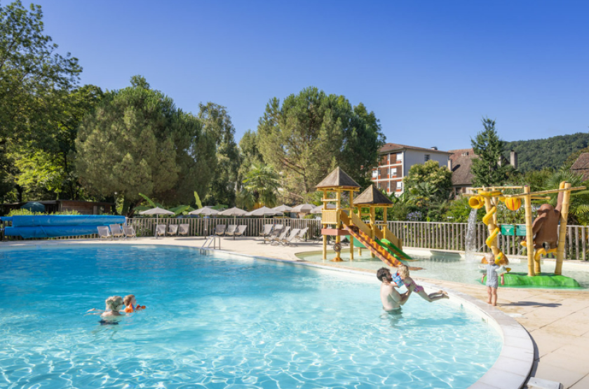 Huttopia Beaulieu sur Dordogne