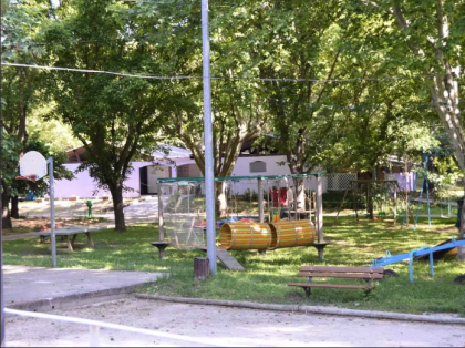 Camping Le Peyrolais